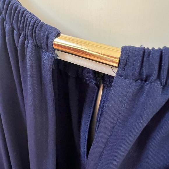 Michael Kors sleeveless blouse XL with gold trim - Picture 4 of 8